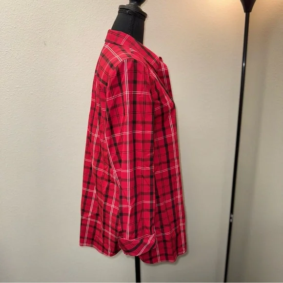 Talbots Red & Black Plaid Non-Iron Button Down Women's Shirt. Size 12 - Picture 5 of 8